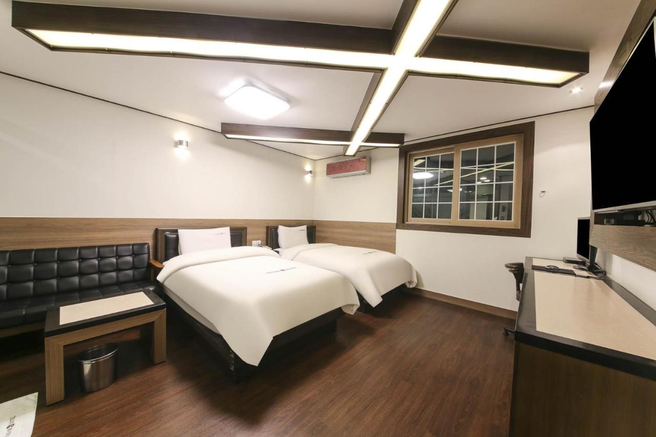 Sugar Hotel Кёнджу Экстерьер фото